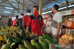 Bupati Karangasem "blusukan" ke pasar daerah jelang Galungan