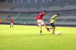 Lawan Eri Cahyadi, Bupati Trenggalek pamer skill di GBT