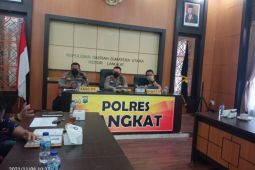 Kapolres Langkat rapat percepatan vaksinasi dan input data