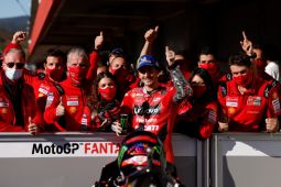 Francesco Bagnaia klaim pole GP Algarve, Fabio Quartararo P7