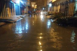 Sei Padang dan Sei Bahilang di Tebing Tinggi meluap malam ini