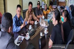 Anggota DPRD Kotabaru imbau masyarakat tak tergoda investasi menggiurkan