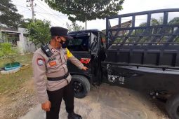 Pikap senggol sepada motor, satu tewas, satu kritis