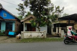 Densus 88 tangkap dua terduga teroris Kediri