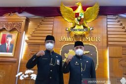 Gubernur Khofifah lantik Pulung Chausar sebagai Kadispora Jatim