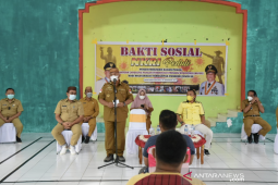 Pemprov Gorontalo salurkan bantuan pangan di Paguyaman