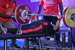 Cabang angkat berat Peparnas Papua, Jawa Barat juara umum