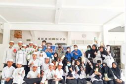 Mahasiswa Universitas Pamulang edukasi keuangan bagi anak-anak warga Depok