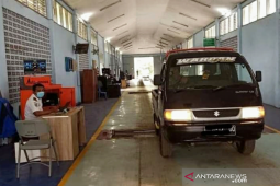 Dishub Karawang imbau warga tidak gunakan calo untuk uji emisi kendaraan