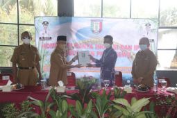 Bupati Pringsewu membuka kompetisi karya inovasi dan IPTEK Tahun 2021