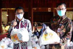 Pemprov Kalbar galang bantuan untuk warga terdampak banjir melalui Satgas