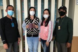 WNA asal Tiongkok yang diamankan di Sumbar dibawa ke Jakarta