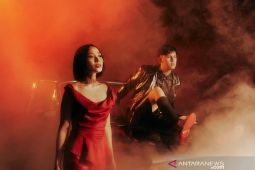 Soundwave rilis single "Automatic Restart" menjelang album perdana