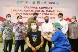 Wali Kota Medan terapkan buku paduan Natal-Tahun Baru untuk cegah COVID-19