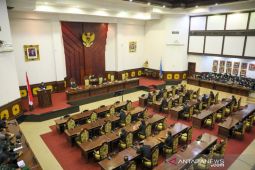 Bupati Gianyar sampaikan empat raperda