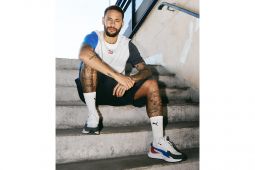 Ayah Neymar tegaskan putranya tidak akan balik ke Barcelona