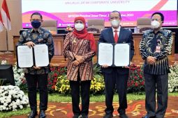 Gubernur Khofifah ingatkan peran ASN sebagai pelayan masyarakat