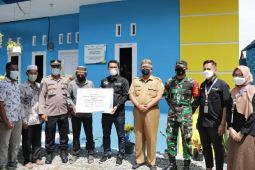 Tiga rumah warga tak layak huni dibedah PT Angkasa Pura II