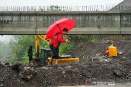 Bupati Karangasem targetkan proyek Jembatan Tukad Butus-Tukad Pedih tuntas  Desember 2021