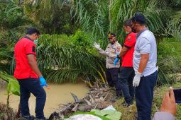 Warga Asahan heboh, penemuan jasad bayi terapung dalam goni plastik