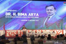 Bima Arya ajak bangun kota rangkul minoritas