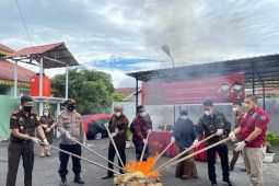 Cabang Kejaksaan Pangkalan Brandan musnahkan batang bukti 106 perkara