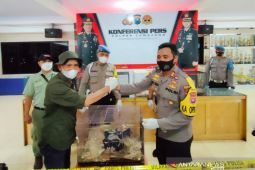 Polres Lumajang sita belasan satwa dilindungi, pemiliknya masuk DPO