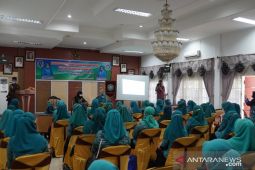 100 peserta ikuti sosialisasi pencegahan pernikahan dini PKK HSS