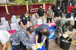 Polda Kalbar musnahkan sebanyak 11 kilogram sabu dan 5.047 butir ekstasi