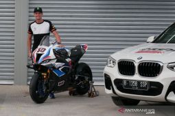 Menyapa Michael Van Der Mark, pebalap Superbike berdarah Ambon yang doyan Indomie