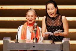 Perancang kostum asal Jepang pemenang Oscar Emi Wada tutup usia
