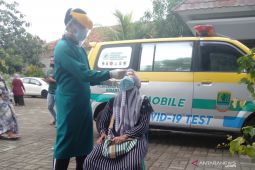 Empat warga Karawang dirawat akibat COVID-19, dua orang isolasi mandiri
