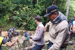 Longsor di Gayo Aceh seret dan tewaskan dua orang warga