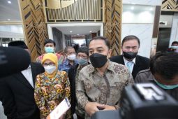 Wali Kota Surabaya berencana satukan sekolah negeri dan swata