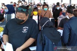Penambahan kasus positif COVID-19 di Karawang masih terjadi