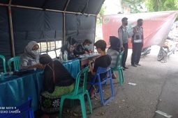 Pos layanan vaksinasi di Pasar Rangkasbitung didirikan Disperindag Lebak