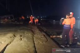 Banjir surut, kereta jarak jauh dan lokal mulai kembali jalan