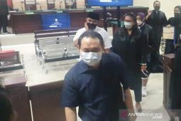 Bupati Nganjuk nonaktif nyatakan tidak terjaring OTT