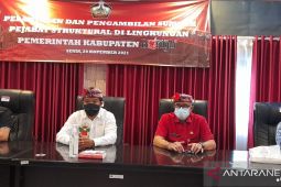 Mutasi pejabat warnai HUT Korpri di Pemkab Bangli