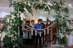 Grand opening gerai UKM Kalsel cara Angkasa Pura I bergerak majukan ekonomi Kalsel