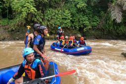 Jabar Quick Response latih anak-anak Garut lakukan upaya penyelamatan