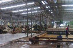 Buruh di Sumsel unjuk rasa minta kenaikan UMP