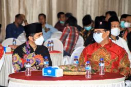 Hadiri pelantikan PA GMNI Jatim, Emil Dardak jadi sorotan