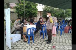 Polres Bangka Tengah mobilisasi warga percepat program vaksinasi
