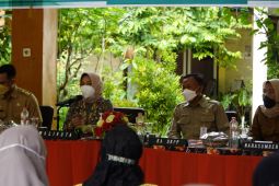 Ning Ita lirik potensi wisata petik sayur Kota Mojokerto