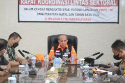 PPKM level 3 diberlakukan, masyarakat dianjurkan tetap di rumah saat perayaan Natal dan Tahun Baru