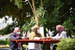 Kota Kediri  uji coba pembukaan taman untuk publik
