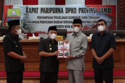 DPRD gelar paripurna penyampaian nota keuangan RAPBD 2022