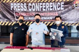 Polisi tetapkan dua tersangka  kasus pembakaran Kantor PSS Sleman