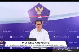 Vaksinasi dosis ketiga untuk menangkal varian Omicron masih dipertimbangkan